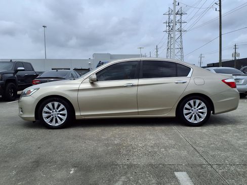 Used 2015 Honda Accord EX-L image 6