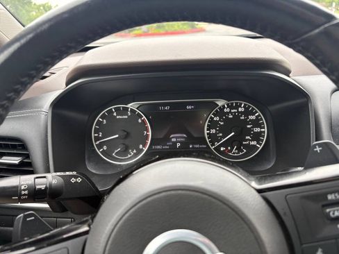 Used 2021 Nissan Rogue SL w/ Premium Package AWD/4WD image 19