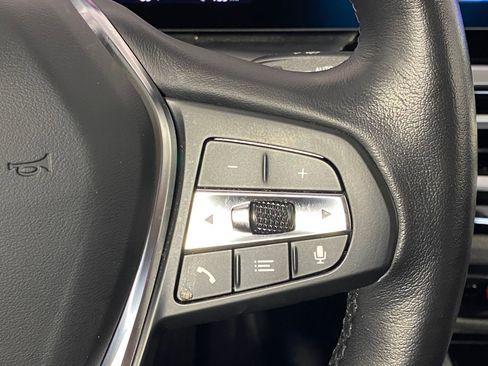 Used 2023 BMW 530i w/ Executive Package image 25