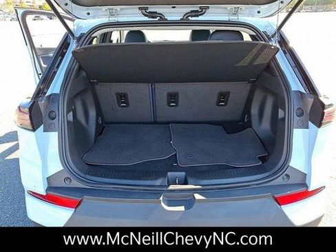 Used 2022 Chevrolet Bolt EUV Premier w/ Sun & Sound Package image 30