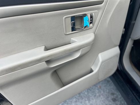 Used 2008 Suzuki XL7 Luxury image 9