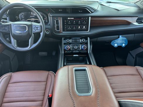 Certified 2023 GMC Yukon XL Denali Ultimate image 20