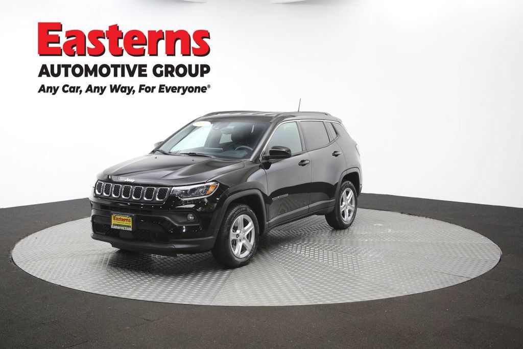 Used 2023 Jeep Compass Latitude AWD/4WD image 59