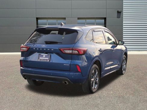 Used 2023 Ford Escape ST-Line w/ Tech Pack #1 AWD/4WD image 7