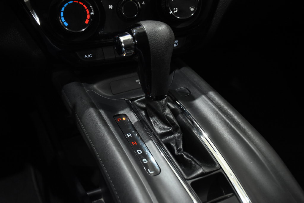 Used 2021 Honda HR-V LX image 23