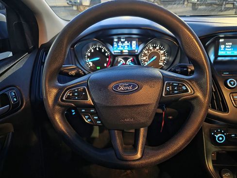 Used 2018 Ford Focus SE image 13