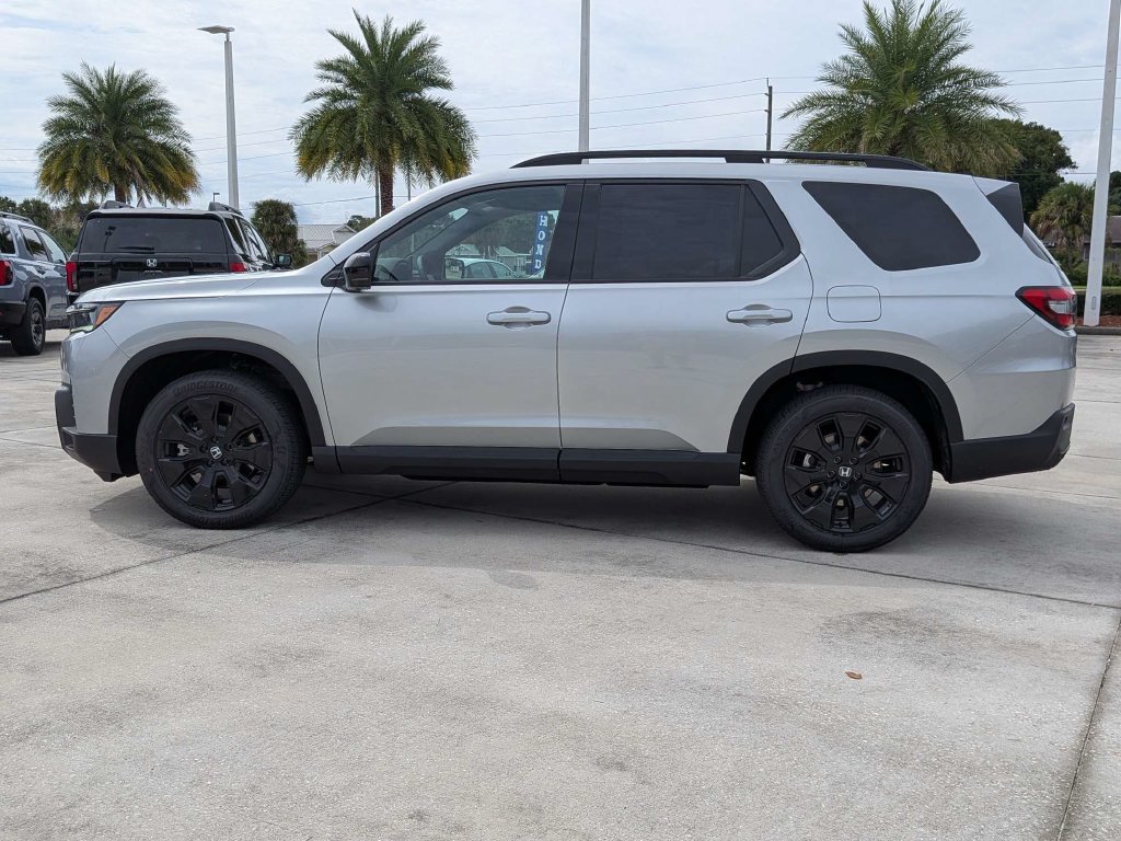 New 2026 Honda Pilot Black Edition image 6