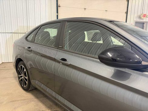 Used 2023 Volkswagen Jetta Sport FWD image 11