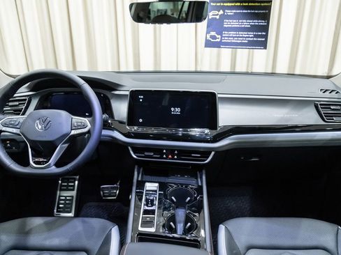 New 2026 Volkswagen Atlas Peak Edition AWD/4WD image 15