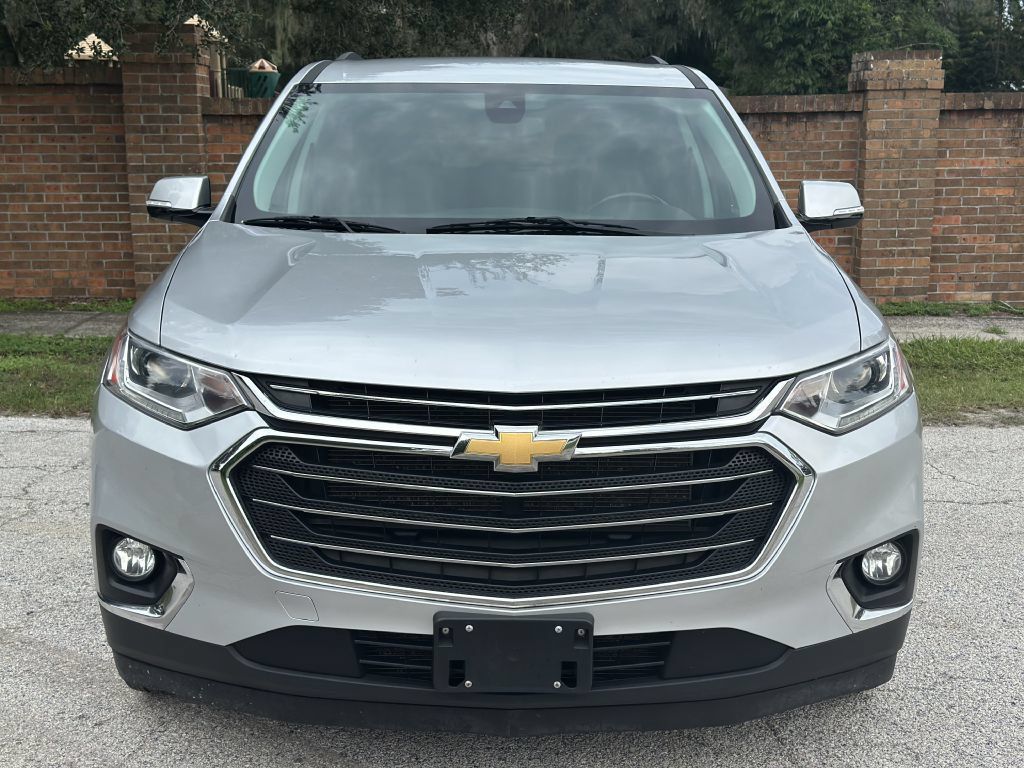 Used 2020 Chevrolet Traverse LT FWD image 3