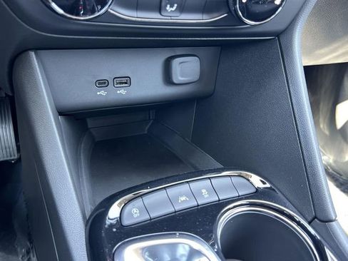 New 2026 Buick Encore GX Preferred image 18