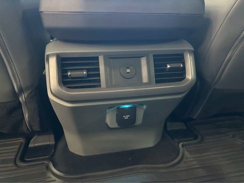 Used 2025 Ford F150 Lightning Flash AWD/4WD image 37