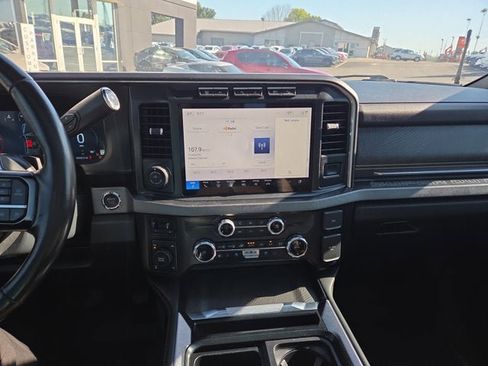 Used 2023 Ford F350 Platinum w/ FX4 Off-Road Package AWD/4WD image 17