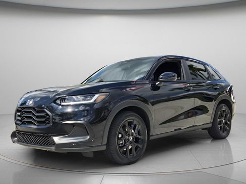 Used 2024 Honda HR-V Sport image 8