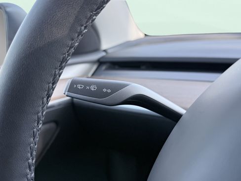 Used 2023 Tesla Model Y Performance AWD/4WD image 55