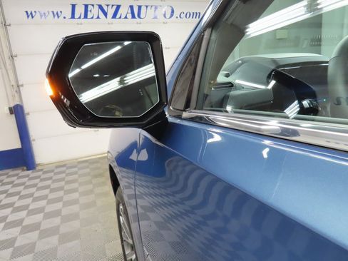 Used 2025 Chevrolet Tahoe High Country image 71