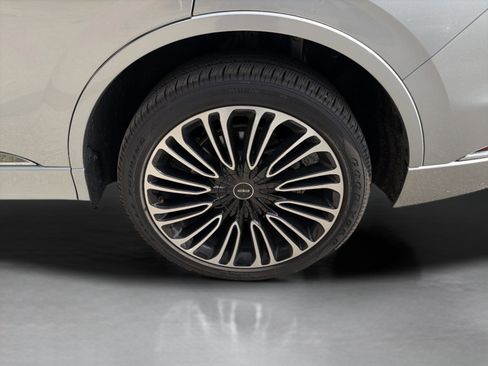 Used 2024 Lincoln Aviator Black Label w/ Dynamic Handling Package image 26