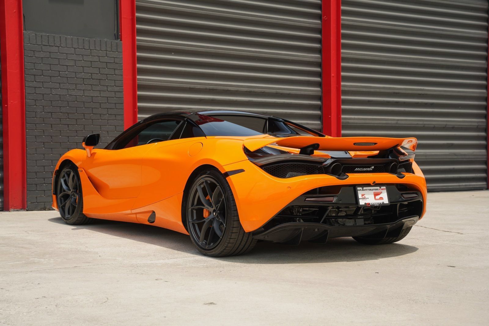 Used 2022 McLaren 720S Performance RWD image 13