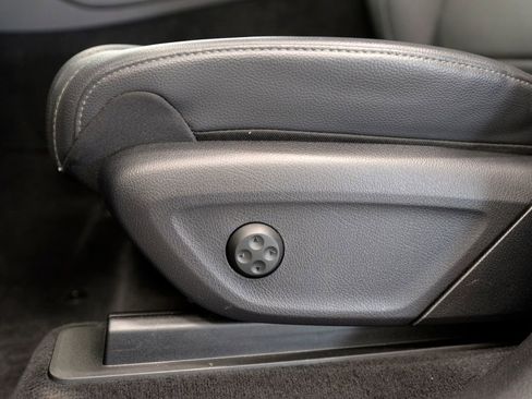 Used 2022 Mercedes-Benz GLE 350 4MATIC image 16