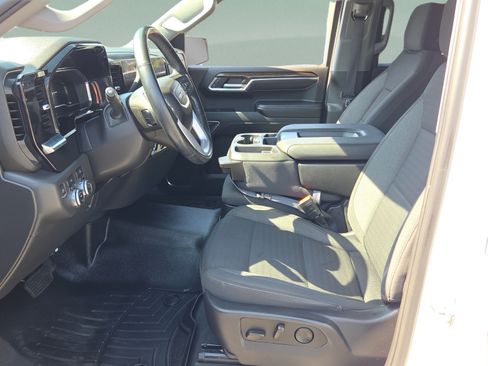 Certified 2023 GMC Sierra 1500 Elevation AWD/4WD image 9