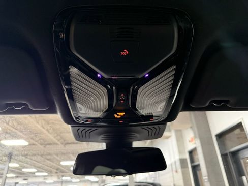 Used 2021 BMW X4 M40i w/ Executive Package image 16