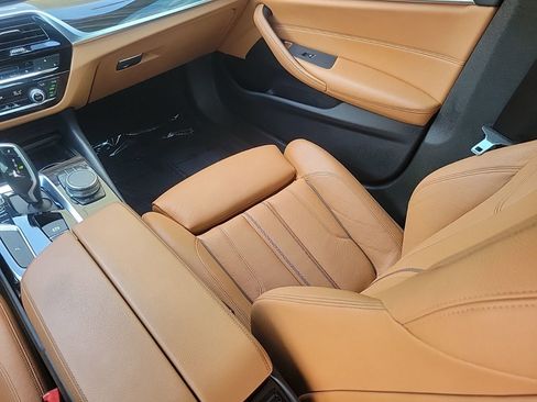 Used 2019 BMW 540i RWD image 17