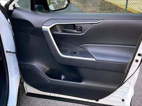 Used 2024 Toyota RAV4 LE FWD image 22