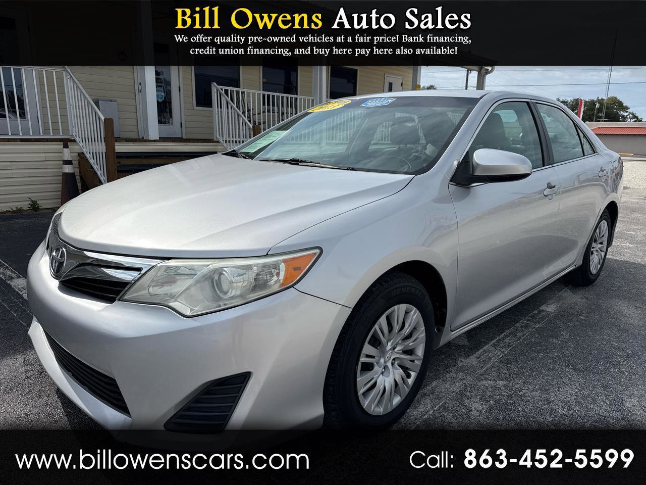 Used 2013 Toyota Camry LE FWD image 1