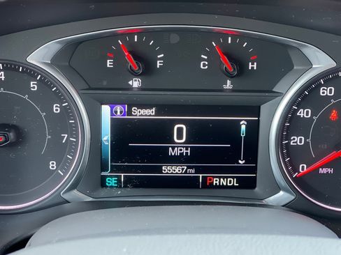 Used 2018 GMC Acadia SLE image 23