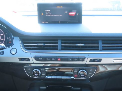 Used 2019 Audi Q7 2.0T Premium Plus w/ Premium Plus Package image 7