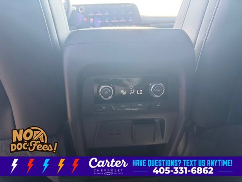 Used 2024 Chevrolet Traverse RS w/ LPO, Floor Liner Package AWD/4WD image 29