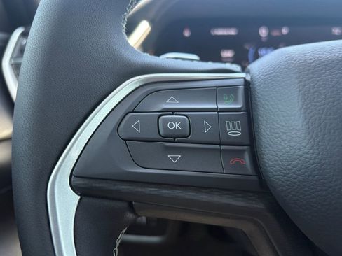 New 2026 Jeep Grand Cherokee Laredo AWD/4WD image 14