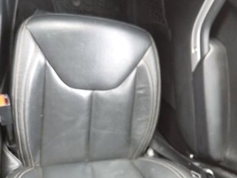 Used 2016 Jeep Wrangler Unlimited Sahara w/ Dual Top Group image 18