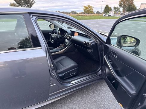 Used 2014 Lexus IS 250 AWD image 13