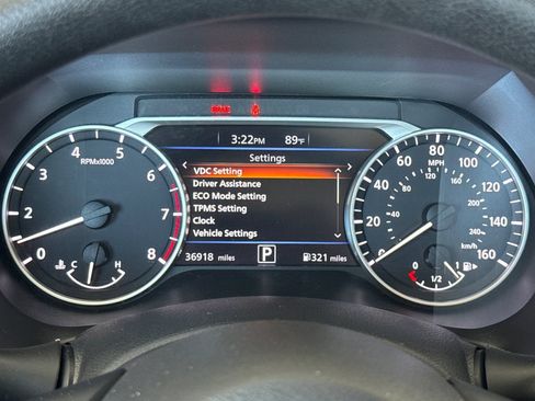 Used 2025 Nissan Sentra SV FWD image 22