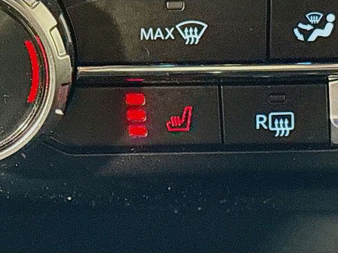 Used 2023 Ford F150 XLT w/ Equipment Group 302A High image 21