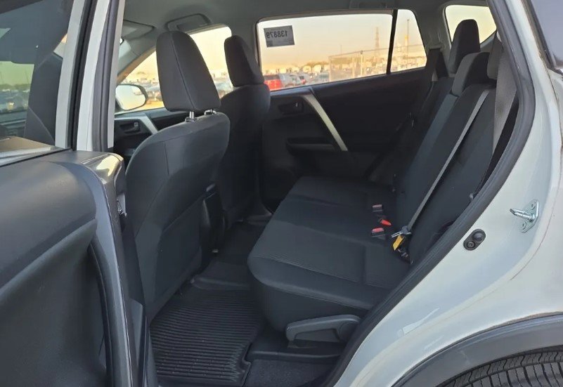 Used 2017 Toyota RAV4 LE w/ All Weather Liner Package FWD image 10