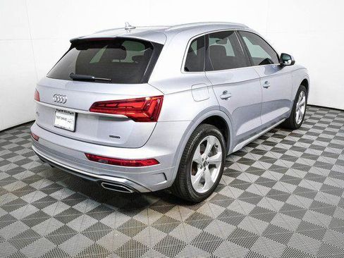 Used 2022 Audi Q5 2.0T Premium Plus w/ Premium Plus Package AWD/4WD image 3