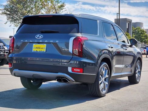 Used 2022 Hyundai Palisade SEL w/ Convenience Package image 13
