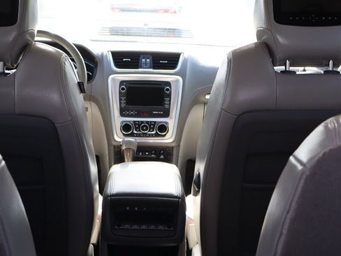 Used 2013 GMC Acadia SLT AWD/4WD image 20