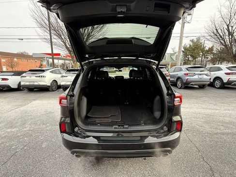 Certified 2023 Ford Escape ST-Line w/ Tech Pack #1 image 29