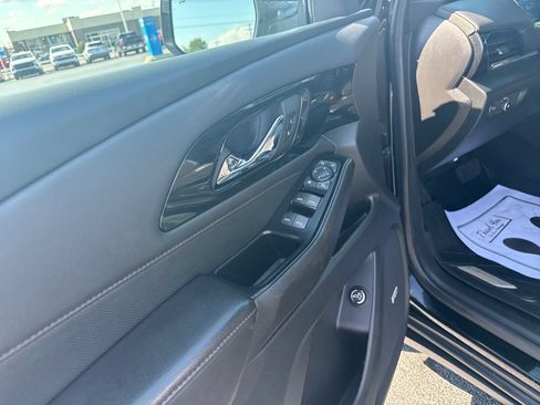 Used 2023 Chevrolet Traverse RS w/ LPO, Floor Liner Package AWD/4WD image 14
