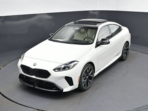 New 2026 BMW 228i w/ Technology Package FWD image 30