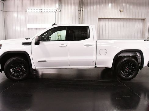 Used 2024 GMC Sierra 1500 Elevation AWD/4WD image 4