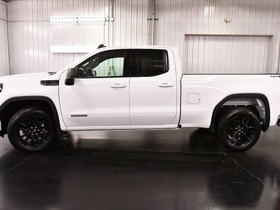 Used 2024 GMC Sierra 1500 Elevation