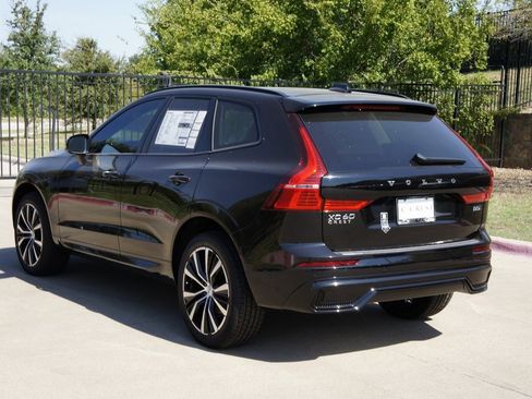 New 2025 Volvo XC60 B5 Plus w/ Protection Package Premier image 5