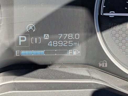 Used 2019 Subaru Forester Premium image 17