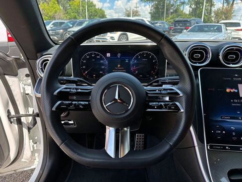 Certified 2024 Mercedes-Benz CLE 300 4MATIC Coupe image 17