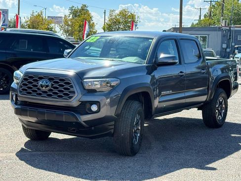 Used 2023 Toyota Tacoma TRD Off-Road image 3