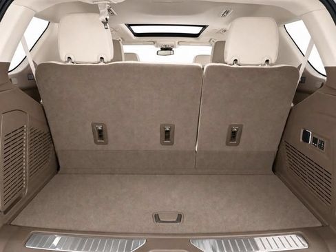 Used 2024 GMC Yukon Denali AWD/4WD image 13